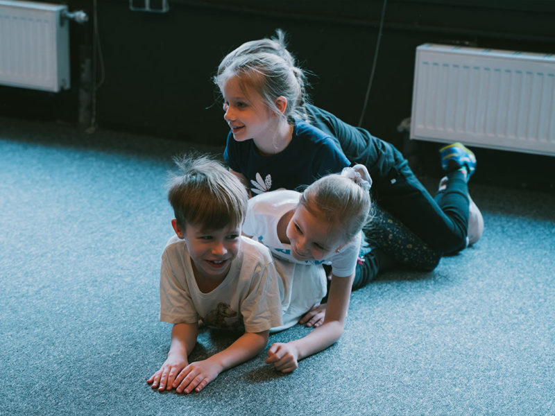 Занятие по театральному мастерству с детьми 4-6 лет